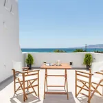 Kalais Beachfront Private - Stunning Sea & Sunset Views, Bus Stop Outside, 12-minute Drive From Naxos Town, Free Chairs * Pláka