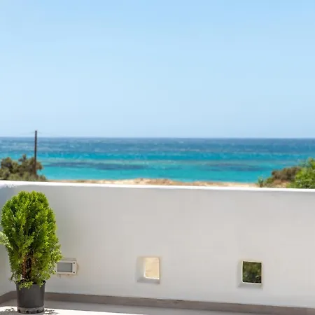 Apartment Kalais Beachfront - Stunning Sea & Sunset Views, Free Chairs, Bus Stop Outside, 12 Min From Naxos Town, 200 Mbps Wifi Plaka (Naxos)
