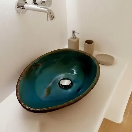 Lägenhet Beachfront Private At Kalais - Stunning Sea & Sunset Views, Bus Stop Outside, Easy Naxos Town Access, Free Chairs Pláka