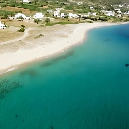 Kalais Beachfront Private Suites - Stunning Sea & Sunset Views, Bus Stop Outside, 12-Minute Drive From Naxos Town, Free Beach Chairs