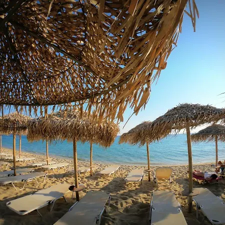 Kalais Beachfront - Stunning Sea & Sunset Views, Free Chairs, Bus Stop Outside, 12 Min From Naxos Town, 200 Mbps Wifi *