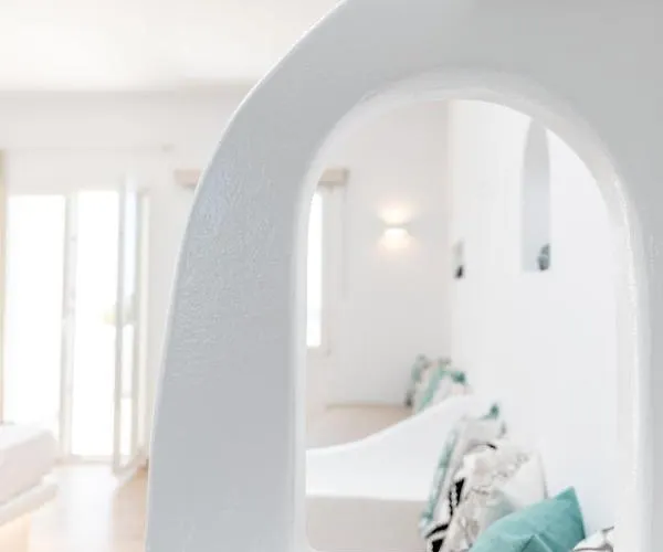 Kalais Beachfront Residences *