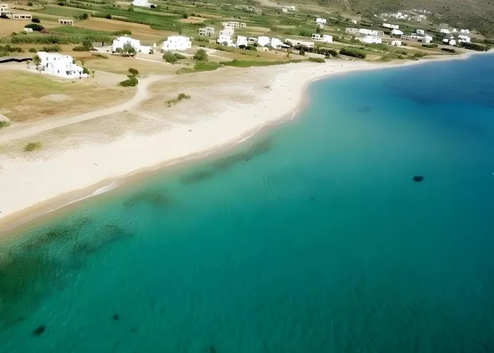 Kalais Beachfront Private Suites - Stunning Sea & Sunset Views, Bus Stop Outside, 12-Minute Drive From Naxos Town, Free Beach Chairs - Escape To Elysium